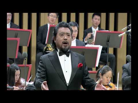 《登山缆车》演唱者：魏松、指挥：邵恩