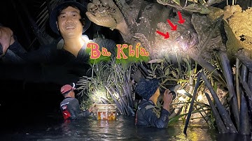 Săn bắt Ba Khía ( con Nha ) đêm khuya cũng là nghề mưu sinh của người dân Cần Giờ. Anh Em Cần Giờ