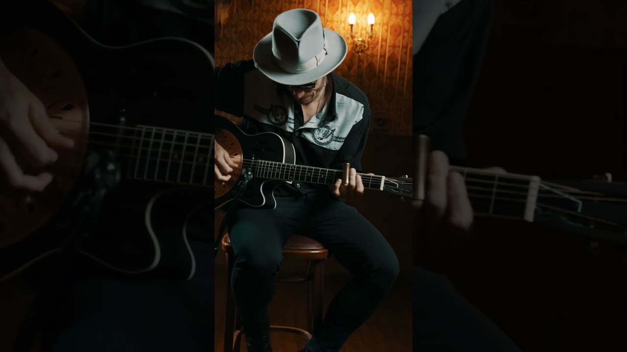 A short, bluesy riff from TG Copperfield | Ortega Guitars