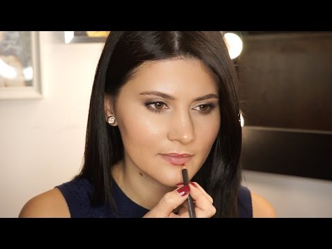 Cum sa corectam forma buzelor cu ajutorul creionului | Amalia Draghici