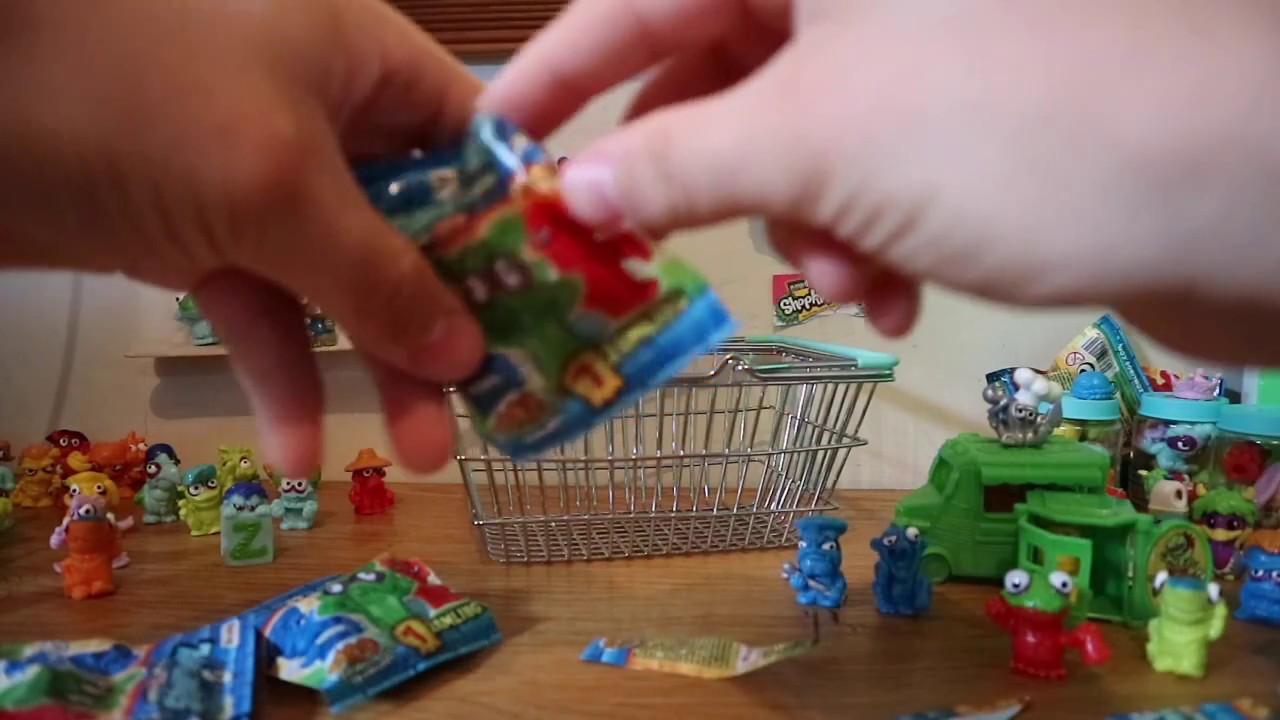 Zomlings series 5 unboxing , packets , ice cream truck and towers