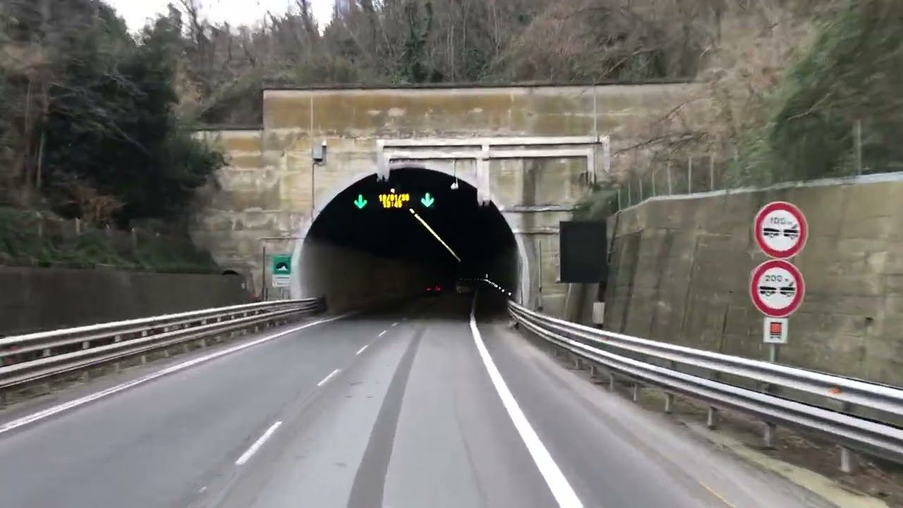 A6 Savona - Millesimo tante gallerie e manto stradale a nuovo
