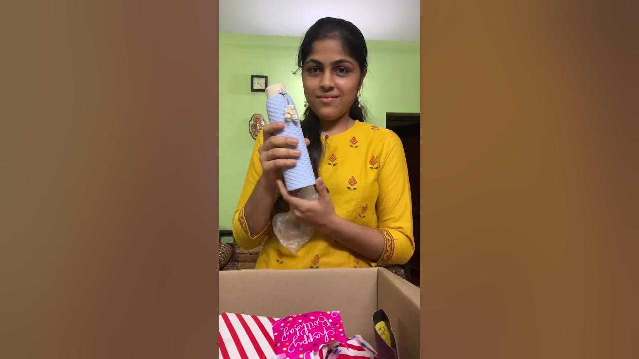 Angie varona 2007. Taylor twins близняшки тейлор. My sister 18. My sister 18.