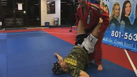 Knee Up Guard Break and Pass