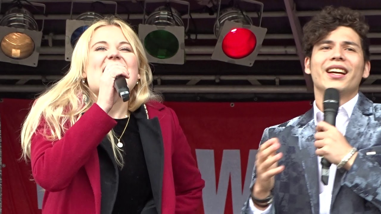 Laura Van Den Elzen Und Mark Hoffmann