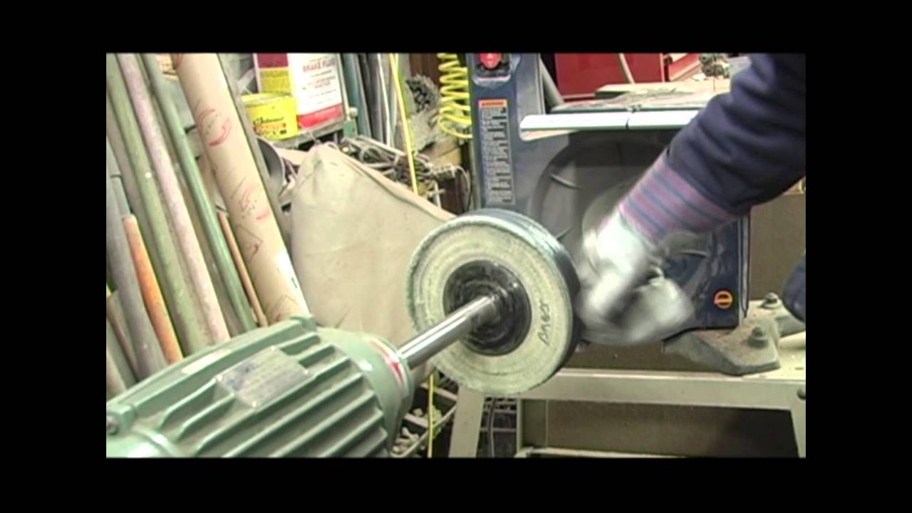 Mirror Polishing a Knife Blade 