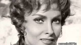 Hollywood Legend Iconic Gina Lollobrigida