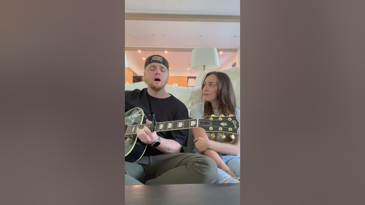 Surprising my fiancé with her favorite song...