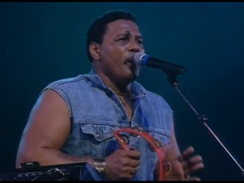 The Neville Brothers - Yellow Moon - 6/19/1991 - Tipitinas (Official)