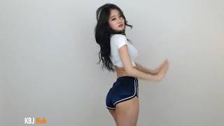 Korean BJ Seoa aka BJ Dodo 서아 徐雅 Sexy Dance