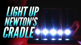 Follow me on my tiktok channel: https://vm.tiktok.com/psvmyn i took
giant newton's cradle and added lights to it! newtons is a devi...