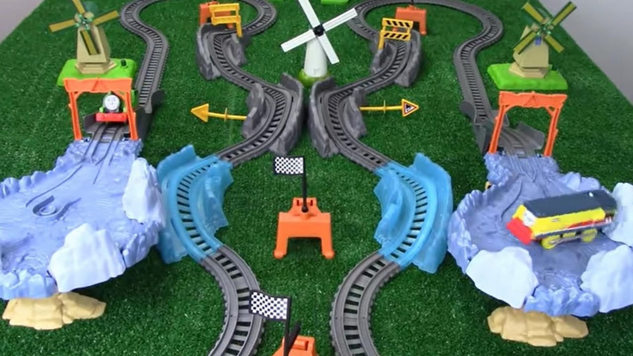 Thomas and Friends Great Race Game COMPLETE Briarpatch 2007 Trains