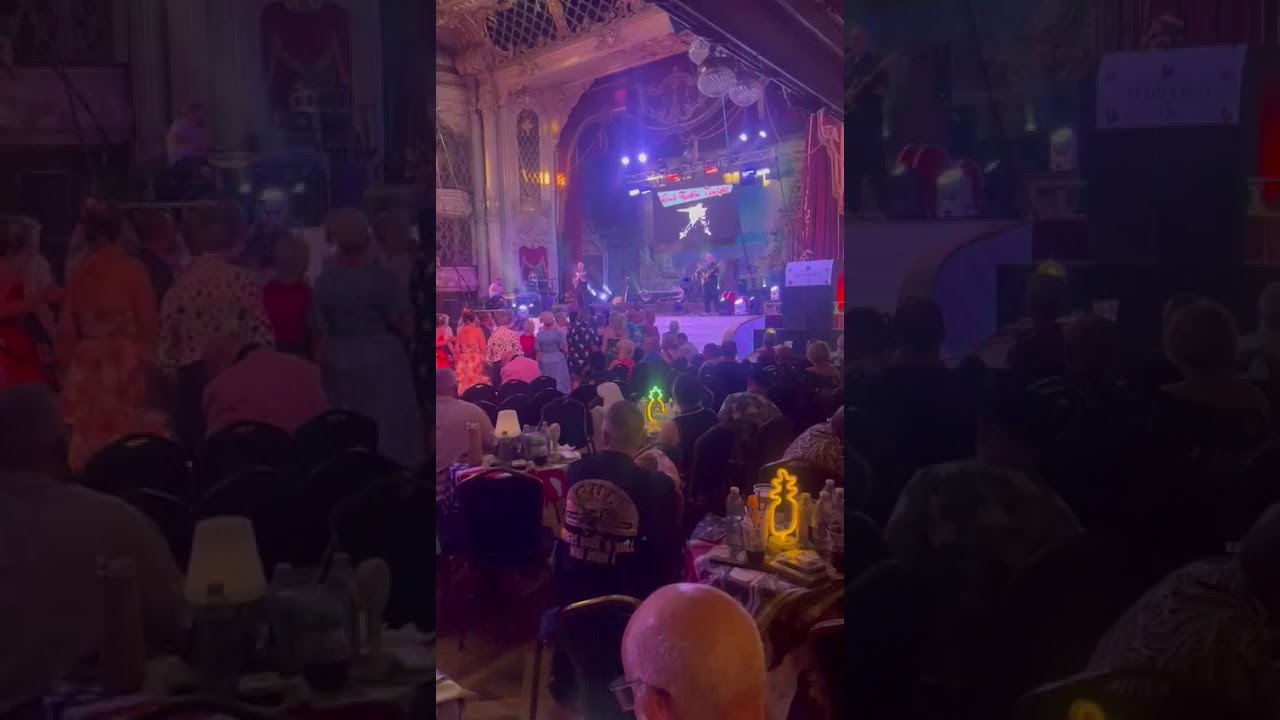 Mark as Shakin’ Stevens - Quinn Artistes Entertainment