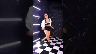 Dasi Girl Dance