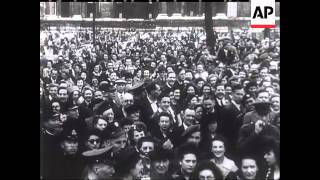 V E DAY - LONDON - 1945
