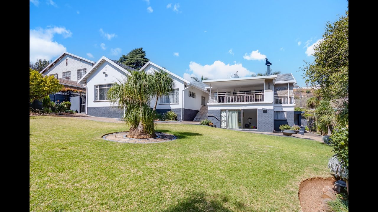 4 Bedroom House For Sale in Robindale YouTube