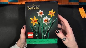 LEGO Botanical Collection Daffodils 40646 Build and Review! Old Box, Same Set!