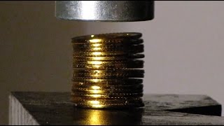 偽金貨　VS　油圧プレス機 /Fake gold coins with  Hydraulic press machine.
