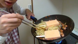 ガリガリ君ナポリタン味でスパゲッティ作ってみた！！