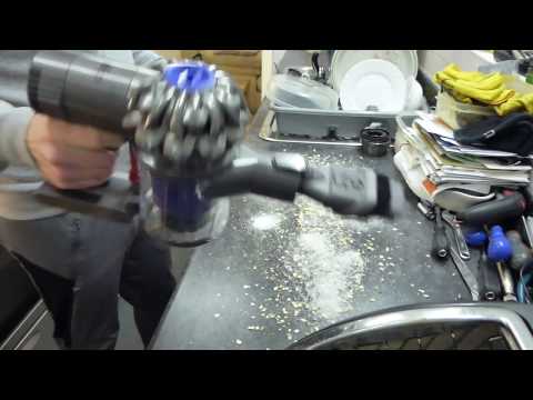 Demo / Test: Dyson V6 TriggerPro cordless handheld vacuum cleaner