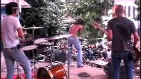 Slank - Ku Tak Bisa @ Kaka & Koran Slank