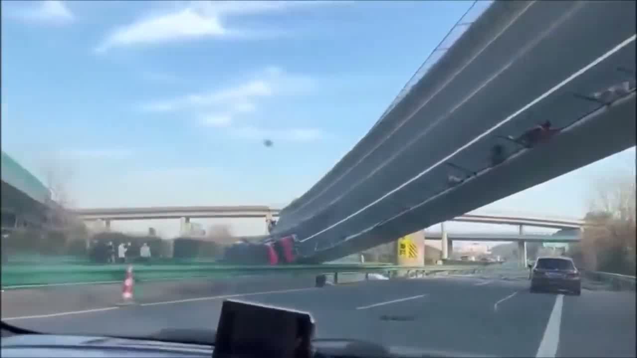 Перевернутый мост в свиблово Перевернутый мост в свиблово