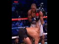 Da'Mazion Vanhouter KO's Raphael Akpejiori in round one, just after suffer a possible injury ‼️