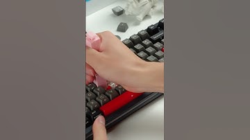 It makes it easy to pull out the shaft and change the key!#shorts #kemove #desksetup #keyboard