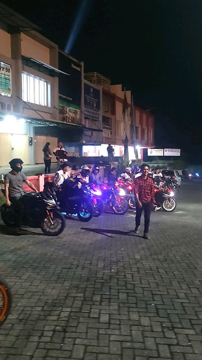 Cfm edisi kopdar malam Minggu guys 🔥#manadopunya #oneheart #cbr150r #cbr250rr #cbrhedon