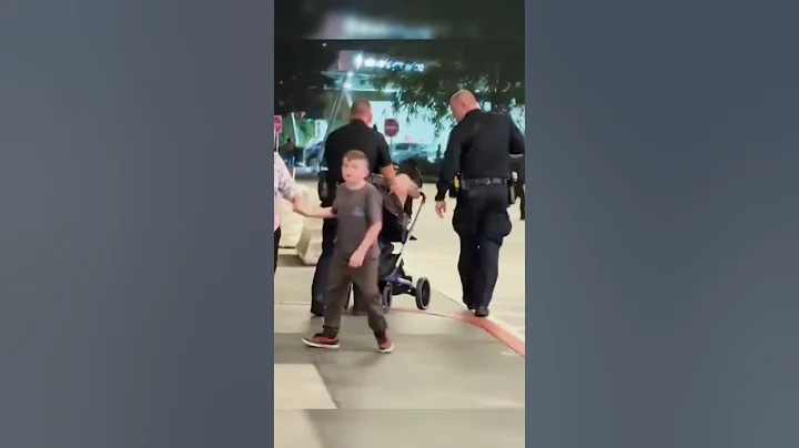 Homeowners Shelter At Least 40 People Fleeing Black Friday Shooting