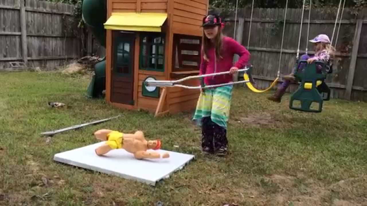 SMASHING UP (not really) OUR DADS HULK HOGAN TOY with CRUTCHES