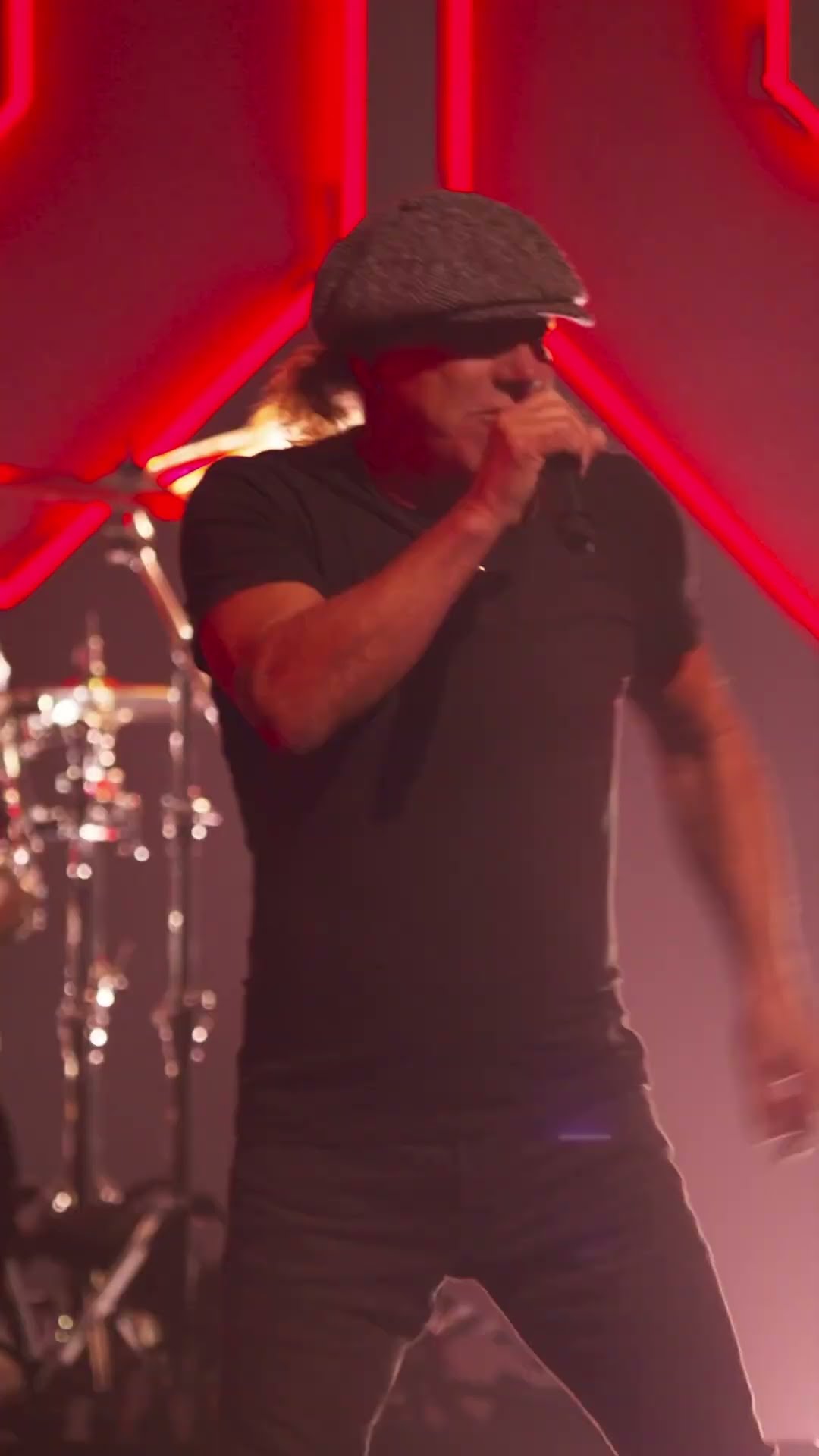 A shot in the dark beats a walk in the park!  #acdc #shotinthedark #live #shorts s
