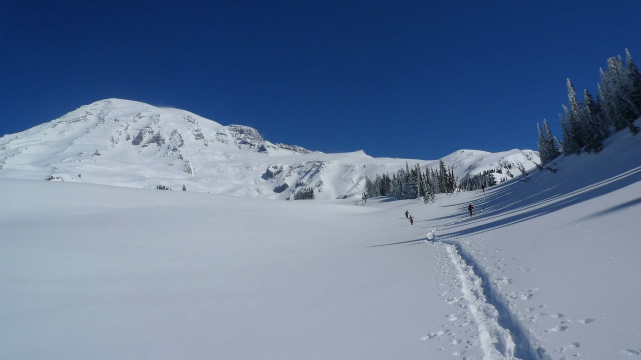 ski tour camp muir