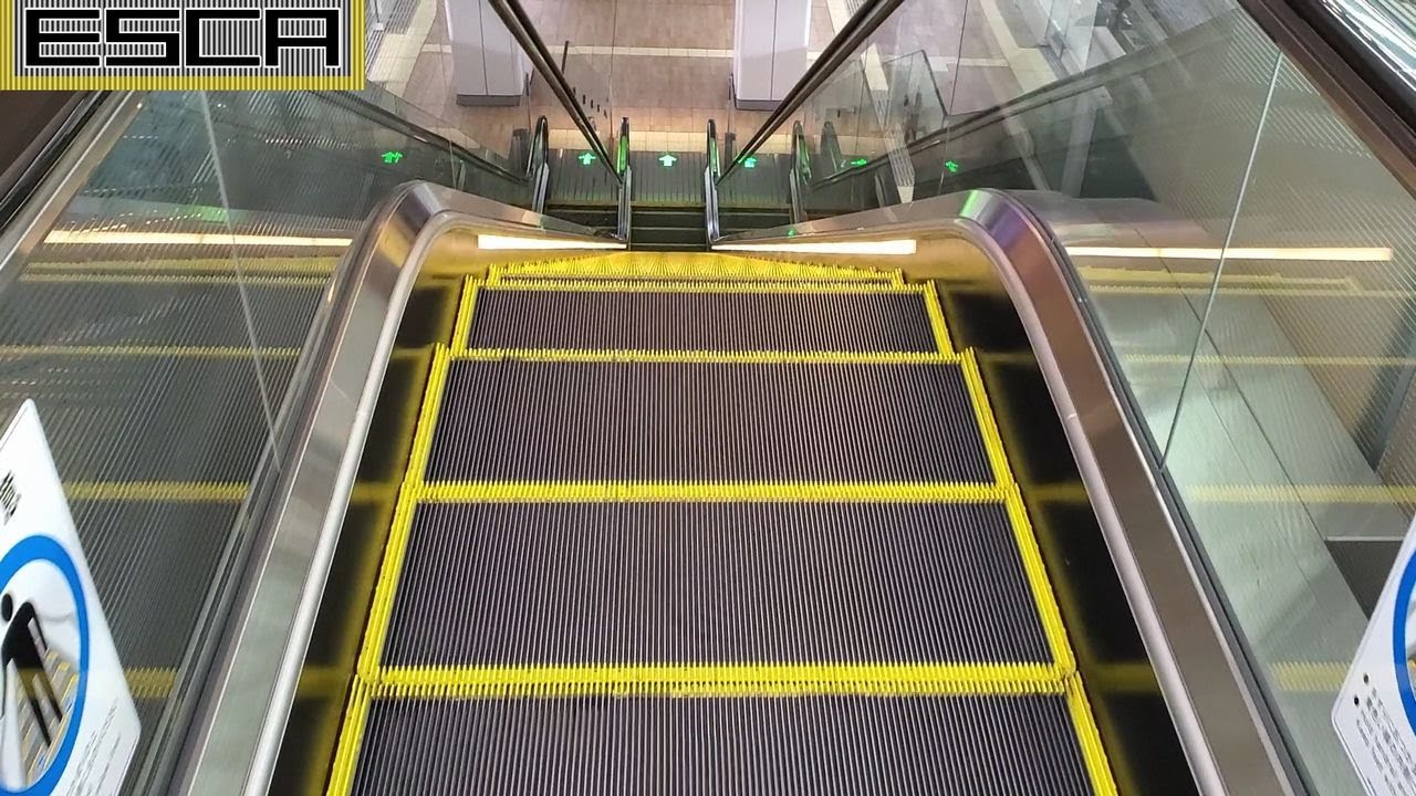 高輪ゲートウェイ駅 エスカレーター 1.2番線 改札階からホーム階 takanawa gateway station Escalator