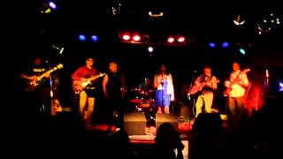 The Blue Mondays - Twin Town Guitars Adult Jam