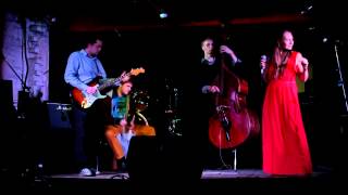 Profesora De Gatos - I Cant Give You