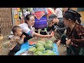 Unexpectedly a kind man helps  single mother harvests watermelons to sell at the market anh hmong