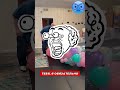 Этот толстяк что то задумал. Что он дальше сделал на празднике шокирует тебя...