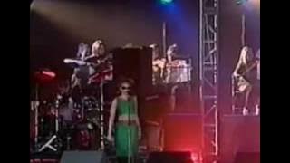 Massive Attack - Unfinished Sympathy (Phoenix Festival, 21st July 1996)