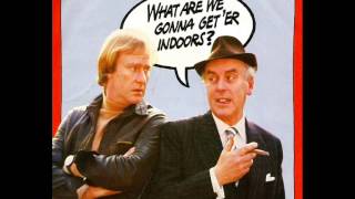 Video voorbeeld van "Dennis Waterman And George Cole - What Are We Gonna Get 'Er Indoors [HQ Audio]"