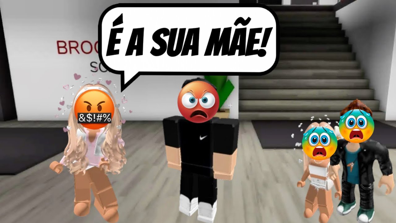 A menina bocuda muito malvada apanhou na escola - História Roblox