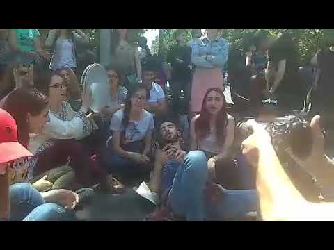 NetGazeti: ერევნის კონსერვატორიის სტუდენტები აქციაზე