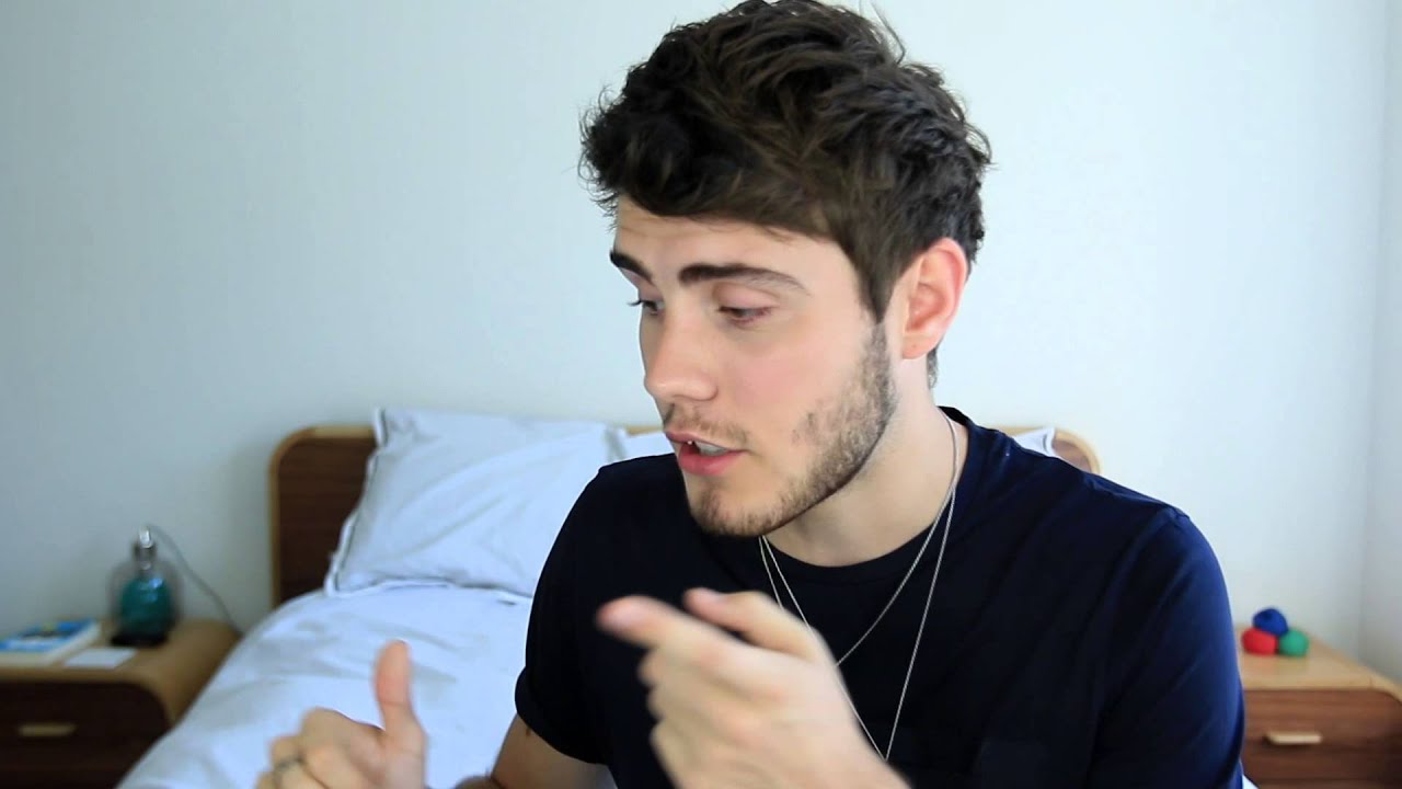 THE POINTLESS BOOK by Alfie Deyes