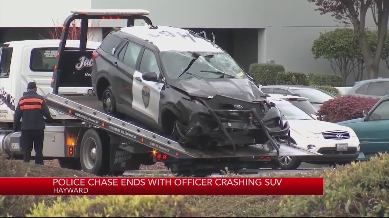 Police chase ends with suspect crashing SUV - YouTube