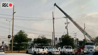 Retirado poste auxiliar Plaza Punto Galicia 30 abril 2025