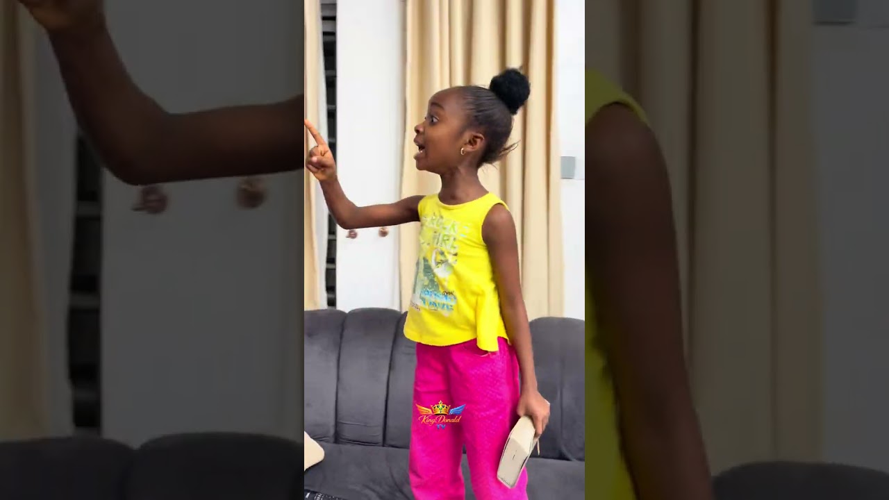 Little favor finds out twin uncle’s wife to be is a ghost 