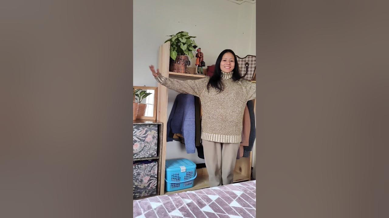 This is my room it s. Картинка комнаты для описания. Перевести на русский look and write. There is there are описание. This is my room these are my 3 класс.