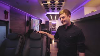 Daniel (27) baut sich LUXUS WOHNMOBIL FÜR 3.000 € selbstgebaut mit altem Linienbus
