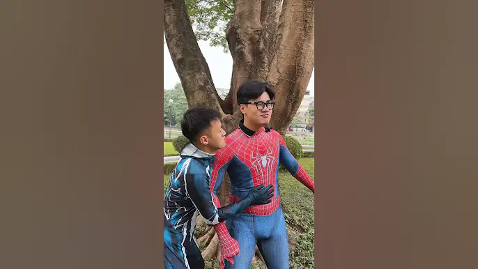 Outline Video Kế hoạch trả thù Chucky của đội người nhện #spiderman