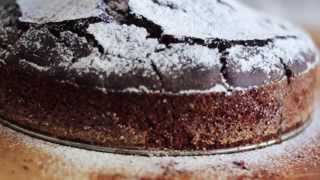 Chocolate & pear cake (vegan) -